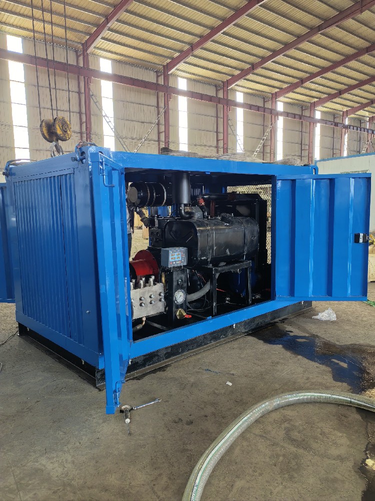 Application of high-pressure water jet drilling equipment in steel sheet pile driving and pulling construction